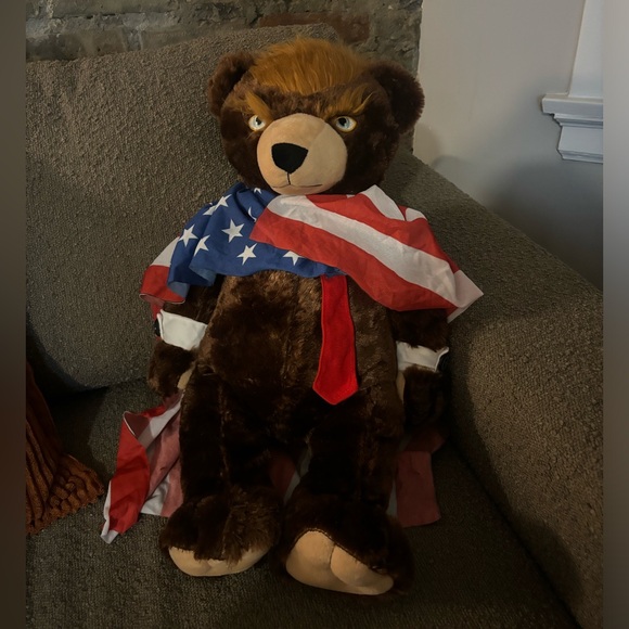 Trumpy Bear - Picture 3 of 6